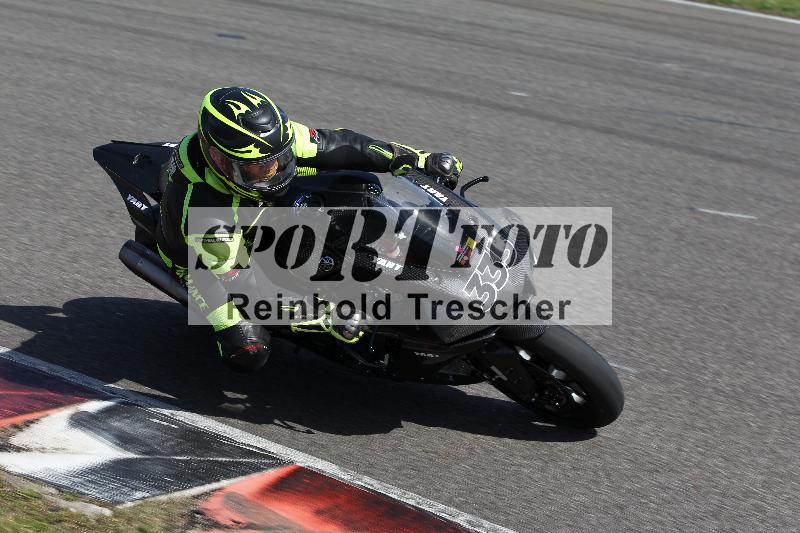 /Archiv-2022/08 17.04.2022 Speer Racing ADR/Gruppe gelb/335